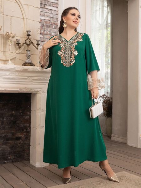 plus embroidery mesh scallop trim flounce sleeve tunic dress 77t2#, Black
plus embroidery mesh scallop trim flounce sleeve tunic dress 77t2#, Black