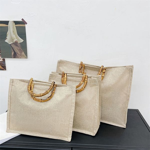 portable burlap jute shopping bag handbag bamboo loop handles tote retro diy bag handbag women big size beach bag for girls 220520
portable burlap jute shopping bag handbag bamboo loop handles tote retro diy bag handbag women big size beach bag for girls 220520