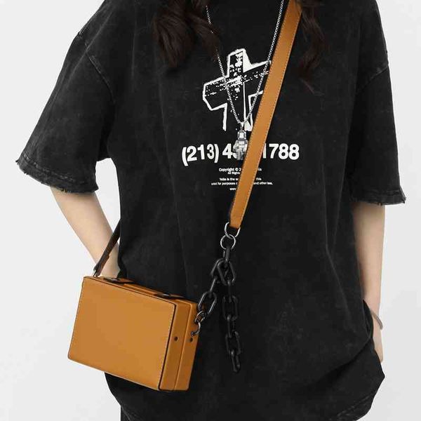 handbags bags box men's simple mobile phone 2022 spring and summer small square ins single shoulder messenger women's fashion, Black;red
handbags bags box men's simple mobile phone 2022 spring and summer small square ins single shoulder messenger women's fashion, Black;red