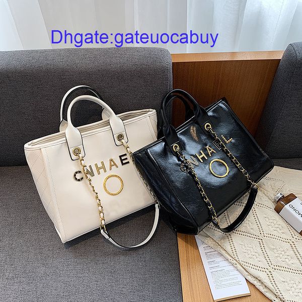designer luxury fashion handbags women's beach bags brand ch metal badge tote bag small mini evening handbag female capacity large leat, Black;red
designer luxury fashion handbags women's beach bags brand ch metal badge tote bag small mini evening handbag female capacity large leat, Black;red