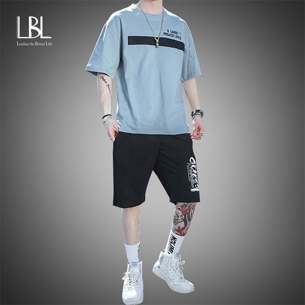summer two piece set men printed mens tracksuit t shirt shorts suit round neck breathable casual wear chandals hombre 220616, Gray
summer two piece set men printed mens tracksuit t shirt shorts suit round neck breathable casual wear chandals hombre 220616, Gray