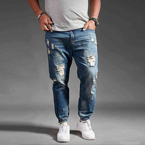 2021 men's jeans spring and autumn new european american torn loose harem pants washed denim trousers large size 46 48, Blue
2021 men's jeans spring and autumn new european american torn loose harem pants washed denim trousers large size 46 48, Blue