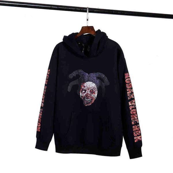 trendy vlones back big v hip hop character head print high street loose men's and women's plush hoodie, Black
trendy vlones back big v hip hop character head print high street loose men's and women's plush hoodie, Black
