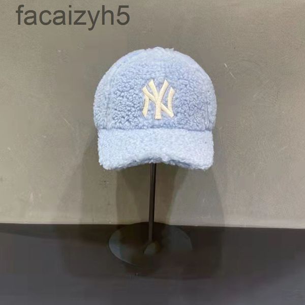 ball caps designer korean hat 21 new lamb plush warm duck tongue hat women's autumn and winter versatile baseball fashion, Blue;gray
ball caps designer korean hat 21 new lamb plush warm duck tongue hat women's autumn and winter versatile baseball fashion, Blue;gray