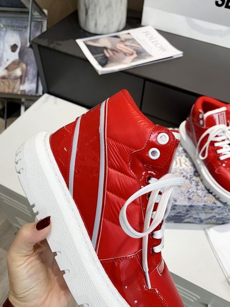 2021 winter new style women sport shoes wind and waterproof down cotton material genuine leather casual thick sole shoes, Black
2021 winter new style women sport shoes wind and waterproof down cotton material genuine leather casual thick sole shoes, Black