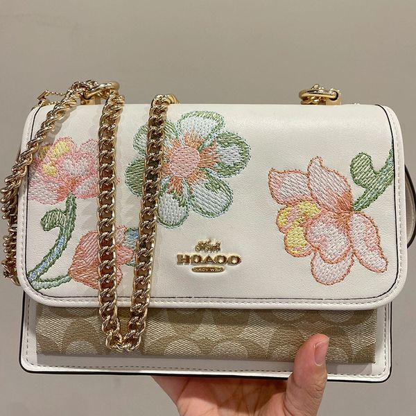 designer bags 2022 new female klare embroidery flower organ flip chain small square single shoulder messenger
designer bags 2022 new female klare embroidery flower organ flip chain small square single shoulder messenger