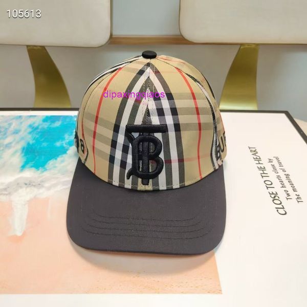 caps burbrery hat girl spring and autumn summer ins tide brand letter tb show face little couple versatile sunshade lattice baseball, Blue;gray
caps burbrery hat girl spring and autumn summer ins tide brand letter tb show face little couple versatile sunshade lattice baseball, Blue;gray