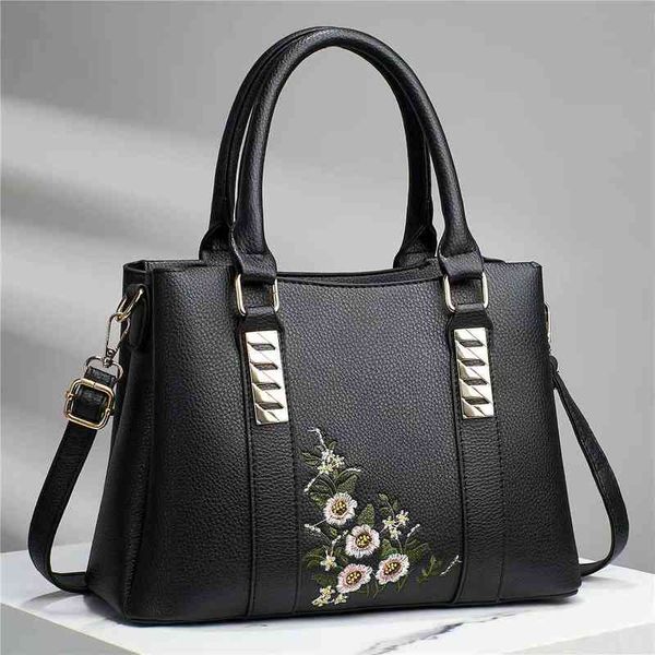 new embroidered handbag for girls simple large capacity cross-body mom single shoulder
new embroidered handbag for girls simple large capacity cross-body mom single shoulder