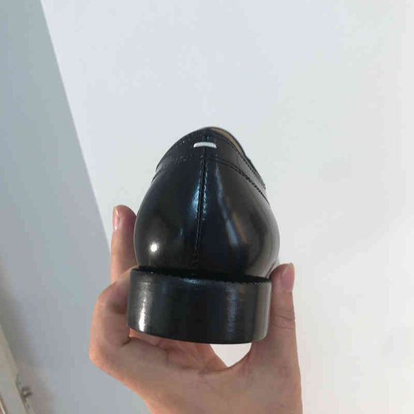 designer dresses shoes leather wedding shoes split pointed toe shoes classic women lady casual shoe men dressing slides loafers 220613, Black
designer dresses shoes leather wedding shoes split pointed toe shoes classic women lady casual shoe men dressing slides loafers 220613, Black