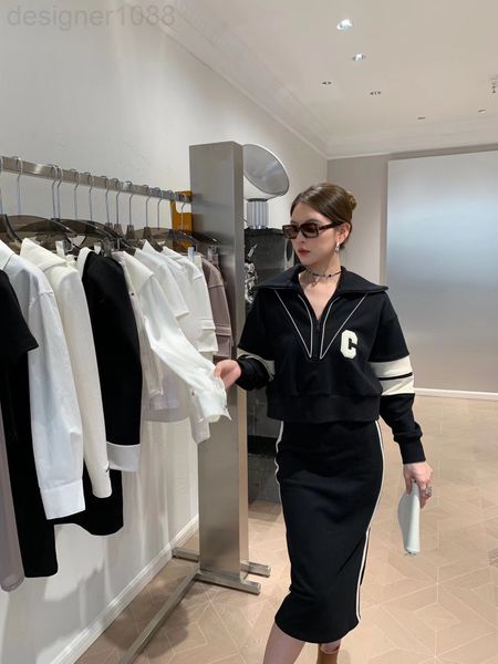 two piece dress designer ce home 22 early spring new fashion leisure black and white color matching sweater bag hip side slit skirt suit 6i3
two piece dress designer ce home 22 early spring new fashion leisure black and white color matching sweater bag hip side slit skirt suit 6i3