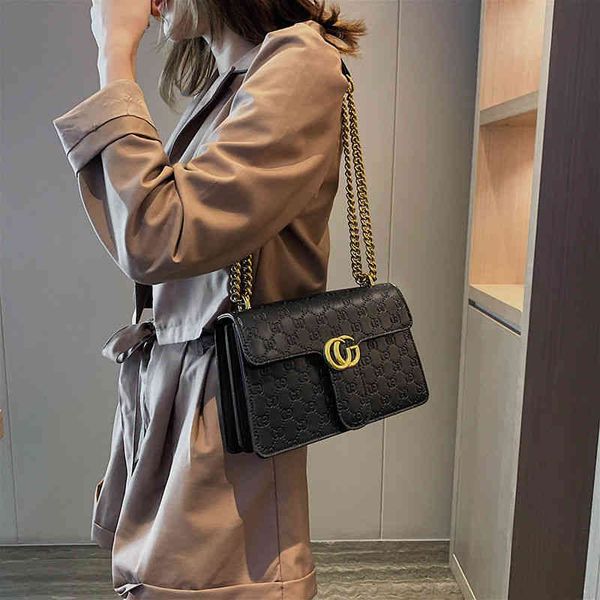 purses us net red women's new fashion versatile advanced sense foreign chain single shoulder small square bag
purses us net red women's new fashion versatile advanced sense foreign chain single shoulder small square bag