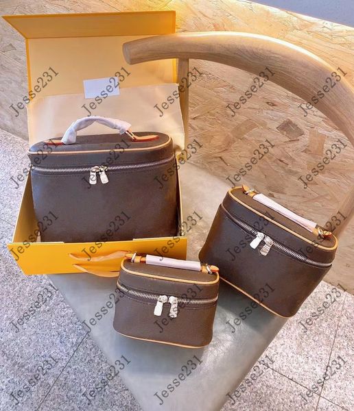 5a genuine leather louise viuton women casual cosmetic bags handbags brown flower crossbody shoulder bags tote messenger makeup bag toiletry
5a genuine leather louise viuton women casual cosmetic bags handbags brown flower crossbody shoulder bags tote messenger makeup bag toiletry