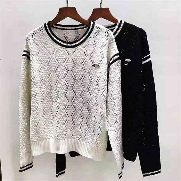 women's hoodies sweatshirts early autumn style small fragrance black and white jacquard hollow out knitted women's wear top
women's hoodies sweatshirts early autumn style small fragrance black and white jacquard hollow out knitted women's wear top
