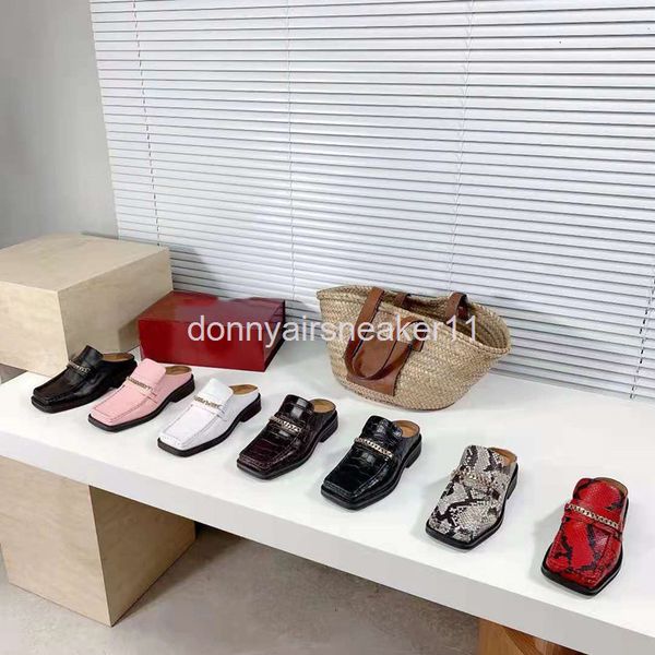 slippers thick soled half slippers women ashigo wear the same style of english thick heel square head muller shoes and wrapped support, Black
slippers thick soled half slippers women ashigo wear the same style of english thick heel square head muller shoes and wrapped support, Black