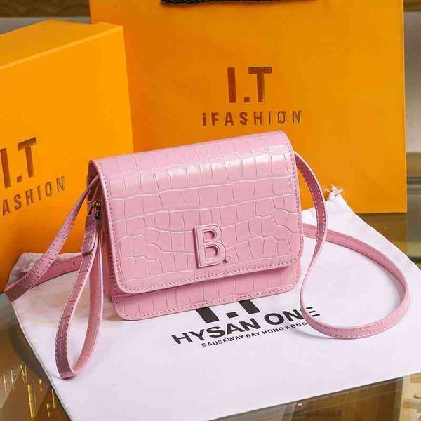 handbags balencigas classic designer bags pink 2022 genuine alligator leather b-button beancurd bag female hourglass portable organ small sq
handbags balencigas classic designer bags pink 2022 genuine alligator leather b-button beancurd bag female hourglass portable organ small sq