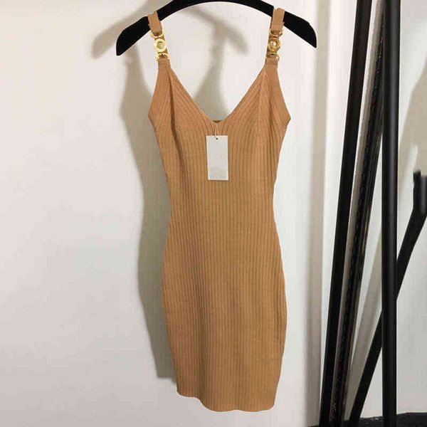 women knit dresses personality portrait ornament slim long dress outdoor elegant charm lady brand sling dress, Black;gray
women knit dresses personality portrait ornament slim long dress outdoor elegant charm lady brand sling dress, Black;gray