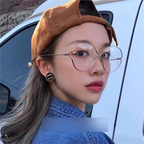 22% off 2022 luxury fashion design high version sunglasses new pearl large round frame glasses ni same myopia flat lens, White;black
22% off 2022 luxury fashion design high version sunglasses new pearl large round frame glasses ni same myopia flat lens, White;black