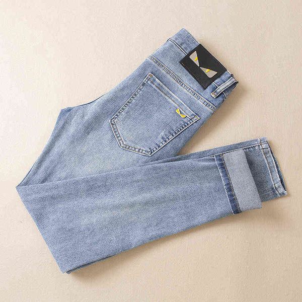 spring 2022 and summer men's light blue boutique simple medium waist micro elastic small straight jeans32ot
spring 2022 and summer men's light blue boutique simple medium waist micro elastic small straight jeans32ot
