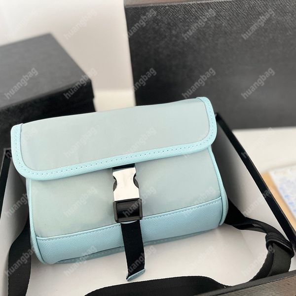 summer mini cross body fashion shoulder bag men clutch bags practical crossbody 3 colors luxury designer card holder women wallets coin purs
summer mini cross body fashion shoulder bag men clutch bags practical crossbody 3 colors luxury designer card holder women wallets coin purs