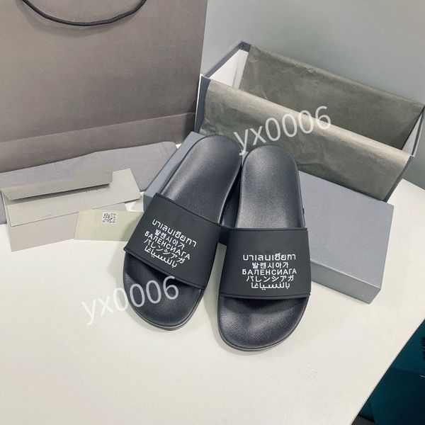 mens women fashion slippers luxury slides summer flat slipper trendy leather rubber sandal mens beach slide, Black
mens women fashion slippers luxury slides summer flat slipper trendy leather rubber sandal mens beach slide, Black