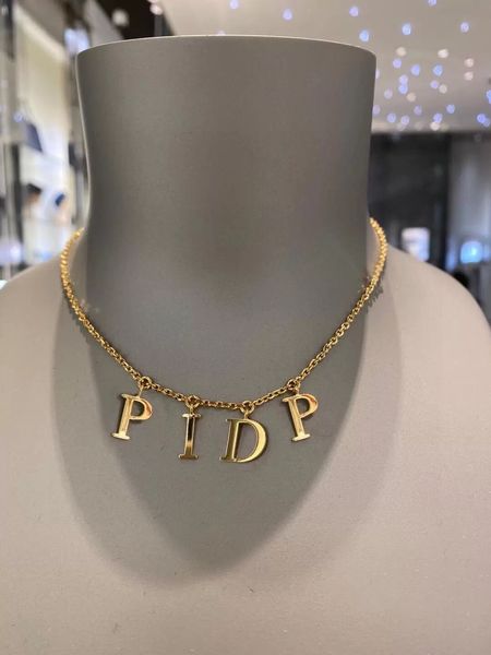 designer necklace letter pendant gold chain necklace bracelet for mens and women party lovers jewelry with box anniversary gift, Silver
designer necklace letter pendant gold chain necklace bracelet for mens and women party lovers jewelry with box anniversary gift, Silver