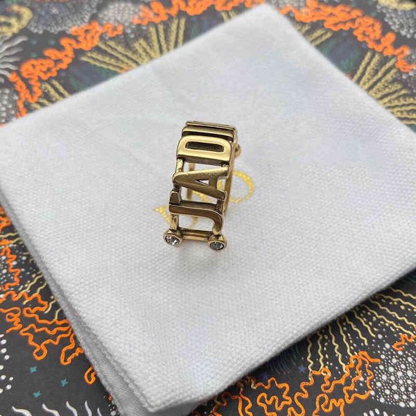 fashion trend new ladies luxury brand designer wholesale d home ja letter diamond inlaid open red same type live with goods, Silver
fashion trend new ladies luxury brand designer wholesale d home ja letter diamond inlaid open red same type live with goods, Silver