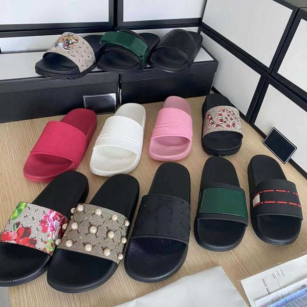 designer slides women man slippers luxury sandals brand sandals real leather flip flop flats slide casual shoes sneakers boots by khaki, Black
designer slides women man slippers luxury sandals brand sandals real leather flip flop flats slide casual shoes sneakers boots by khaki, Black