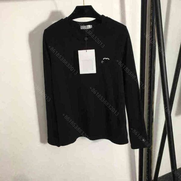 fashion designer t shirt for women cotton round neck pullover letter embroidery logo high-end brand long sleeve sweater shire bottoming shir, White;black
fashion designer t shirt for women cotton round neck pullover letter embroidery logo high-end brand long sleeve sweater shire bottoming shir, White;black