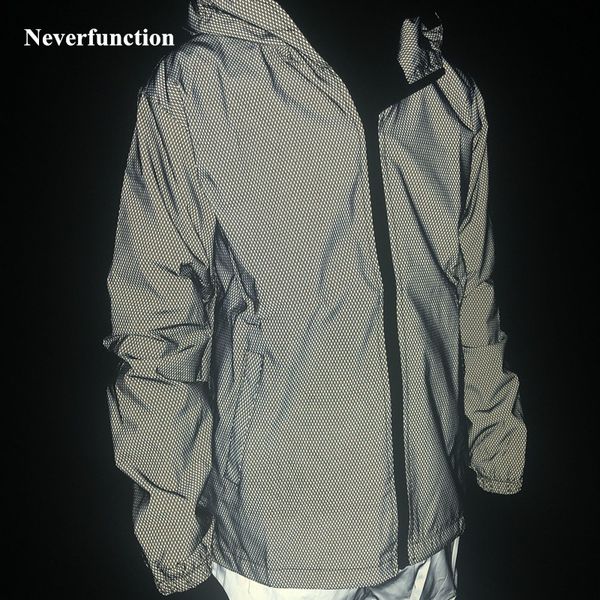 spring autumn men night reflective hooded windbreaker jacket male loose casual hip hop high street hoodie baseball coats, Black;brown
spring autumn men night reflective hooded windbreaker jacket male loose casual hip hop high street hoodie baseball coats, Black;brown