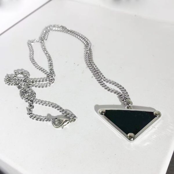 luxury designer pendant metal necklaces jewelry for man woman inverted triangle designers brand heart-shaped pendants necklace for mens wome, Silver
luxury designer pendant metal necklaces jewelry for man woman inverted triangle designers brand heart-shaped pendants necklace for mens wome, Silver