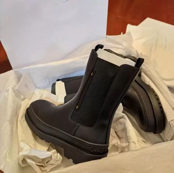 brand design trial chelsea boots black white calfskin leather rubber sole ankle booties winter lady martin boot luxury comfort footwear eu35
brand design trial chelsea boots black white calfskin leather rubber sole ankle booties winter lady martin boot luxury comfort footwear eu35