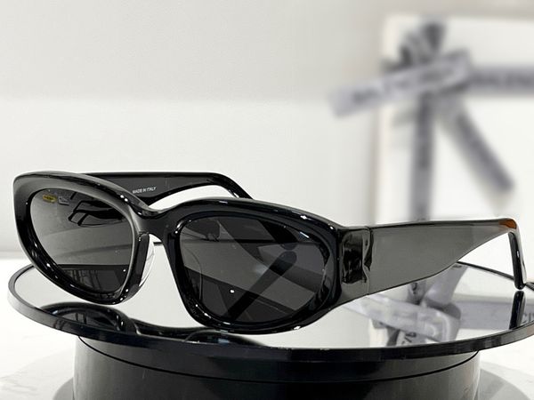 sunglasses for women men summer 0157 style anti-ultraviolet retro plate full frame glasses random box, White;black
sunglasses for women men summer 0157 style anti-ultraviolet retro plate full frame glasses random box, White;black