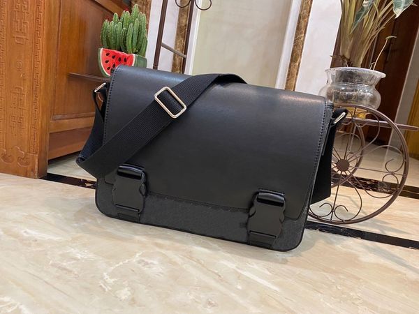luxurys designers men women messenger bags classic leather shoulder crossbody business briefcase sling printed male bag with straps handbag
luxurys designers men women messenger bags classic leather shoulder crossbody business briefcase sling printed male bag with straps handbag