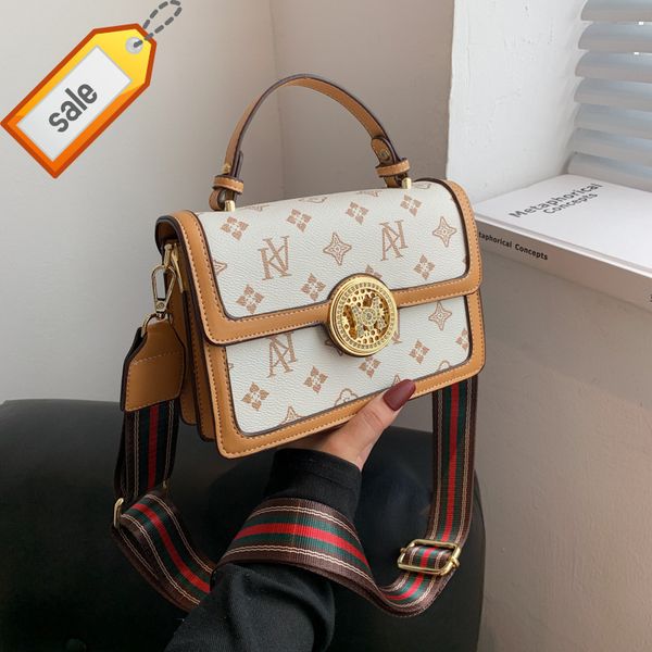 new women's wide ribbon small bagwomen's vintage fashion versatile factory outlet
new women's wide ribbon small bagwomen's vintage fashion versatile factory outlet