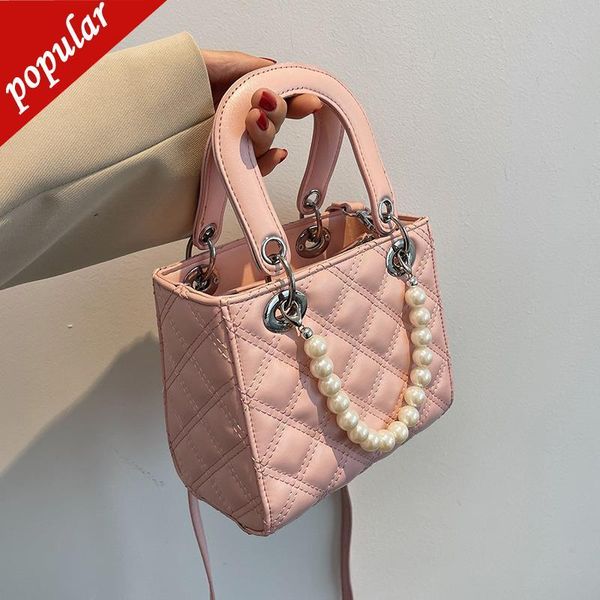 fashion luxury bag wholesale this year's popular female 2022 new versatile msenger pearl
fashion luxury bag wholesale this year's popular female 2022 new versatile msenger pearl