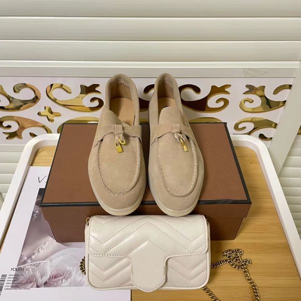 designer sneakers loro shoe summer walk moccasin shoes suede leather shoes mens luxury lock sneaker women flat loafers size 35-45 chkw
designer sneakers loro shoe summer walk moccasin shoes suede leather shoes mens luxury lock sneaker women flat loafers size 35-45 chkw