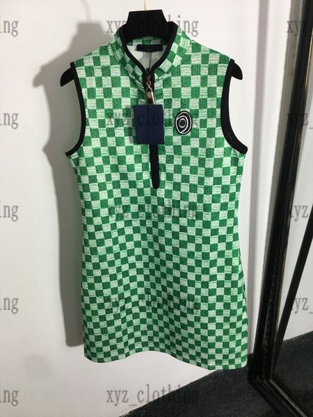 2022ss womens dress contrast check print half zip stand collar sleeveless tank dress high-end summer women casual dresses full-body skirts b, Black;gray
2022ss womens dress contrast check print half zip stand collar sleeveless tank dress high-end summer women casual dresses full-body skirts b, Black;gray