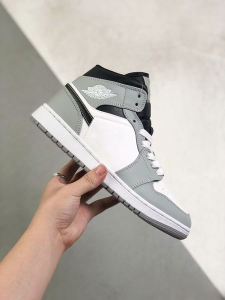 (with box)2022 1 mid light smoke grey basketball shoes men women grey white anthracite 1s sneaker
(with box)2022 1 mid light smoke grey basketball shoes men women grey white anthracite 1s sneaker