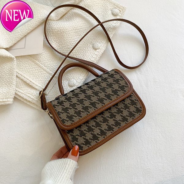 50% small new and woolen women's one shoulder hand fashion lattice messenger small female luxury designer handbags
50% small new and woolen women's one shoulder hand fashion lattice messenger small female luxury designer handbags
