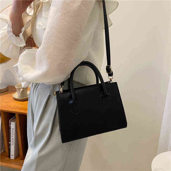 2022 new fashion all-match ladies mini handbag small bag female 2022 popular msenger red texture single shoulder
2022 new fashion all-match ladies mini handbag small bag female 2022 popular msenger red texture single shoulder