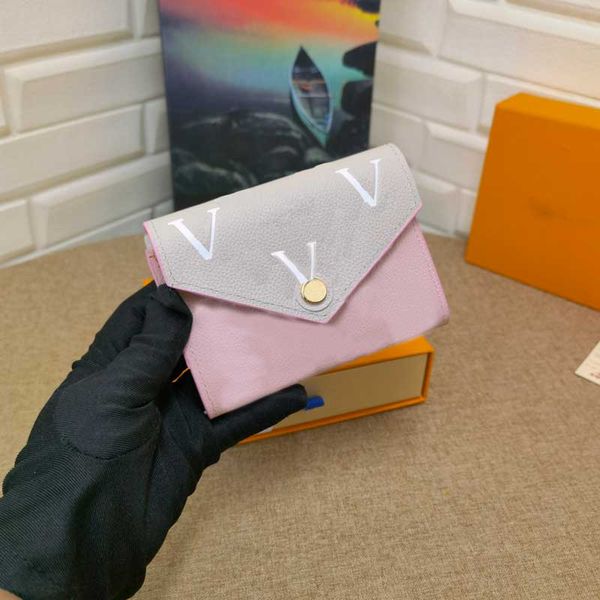 designer wallets new women purse high-quality credit card holder bags fashion spring in the city wallet canvas multiple coin pouch with box, Red;black
designer wallets new women purse high-quality credit card holder bags fashion spring in the city wallet canvas multiple coin pouch with box, Red;black
