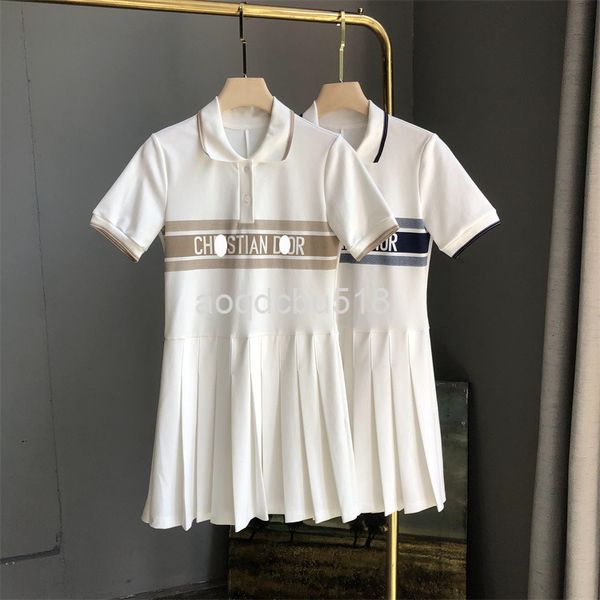 casual dresses d family knitted dress women's spring and summer alphabet printed polo collar pressure pleated skirt european goods, Black;gray
casual dresses d family knitted dress women's spring and summer alphabet printed polo collar pressure pleated skirt european goods, Black;gray