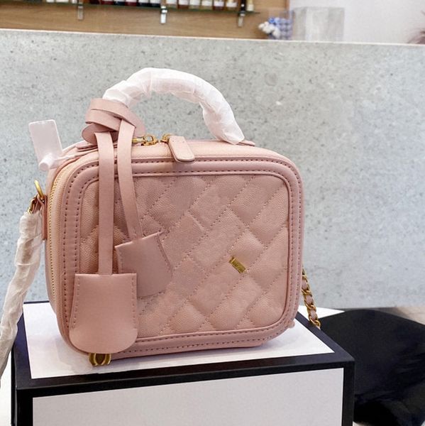 lady cosmetic bags luxury designer handbags classic shoulder bags totes leather purses
lady cosmetic bags luxury designer handbags classic shoulder bags totes leather purses
