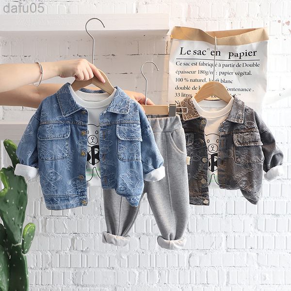 children fashion suit spring children boy girl denim jacket sweaters pants 2 pcs/sets baby toddler clothes baby sportswear 0-5 year l220808, White
children fashion suit spring children boy girl denim jacket sweaters pants 2 pcs/sets baby toddler clothes baby sportswear 0-5 year l220808, White