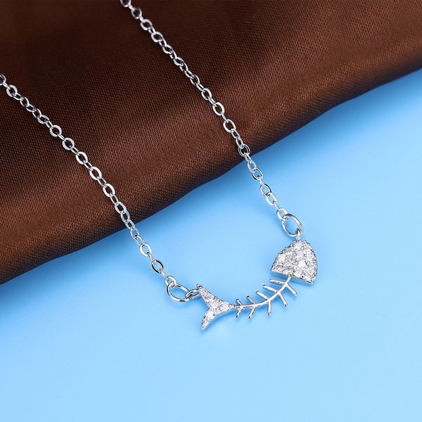 s925 sterling silver necklace female version simple diamond inlaid fish bone pendant clavicle chain fashion small
s925 sterling silver necklace female version simple diamond inlaid fish bone pendant clavicle chain fashion small