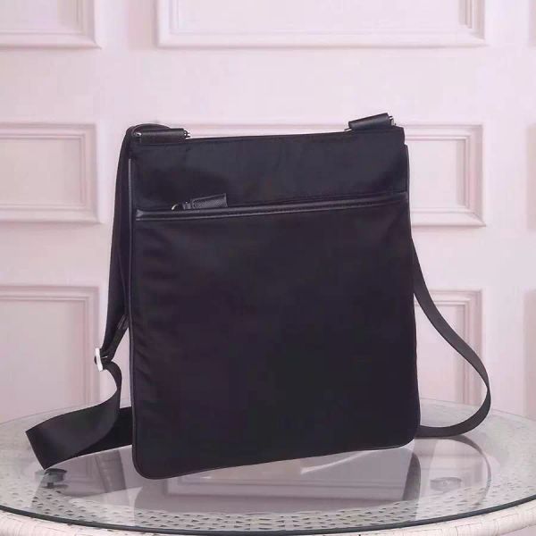 fashion canvas messenger bag men fashion crossbody bag single shoulder briefcase parachute fabric computer mobile phone storage bag
fashion canvas messenger bag men fashion crossbody bag single shoulder briefcase parachute fabric computer mobile phone storage bag