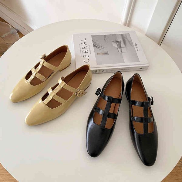 sandals spring korean literary style hollow out flat heel round head mary jane simple and comfortable one-line buckle single shoes wtf4, Black
sandals spring korean literary style hollow out flat heel round head mary jane simple and comfortable one-line buckle single shoes wtf4, Black