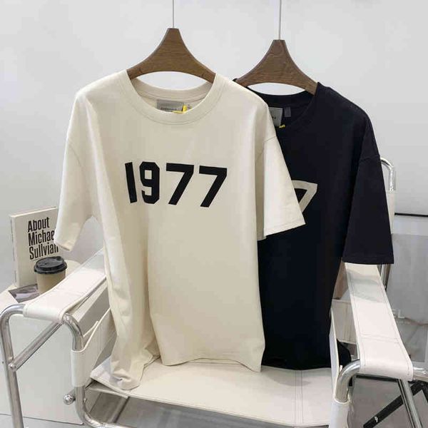 ess short sleeve fog double thread summer new flocking 1977 fashion casual men's and women's style t-shirt high-quality trendy t-s, Black
ess short sleeve fog double thread summer new flocking 1977 fashion casual men's and women's style t-shirt high-quality trendy t-s, Black