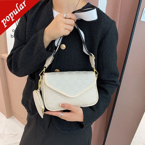 female new canvas small fashion single wide belt msenger simple style shoulder bags
female new canvas small fashion single wide belt msenger simple style shoulder bags