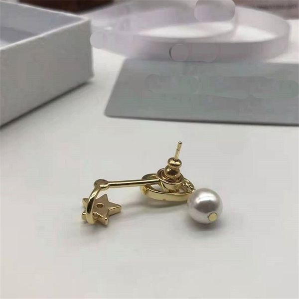 design jewel ornament charm earring five pointed star pearl single earring brass earring 925 silver needle, Golden
design jewel ornament charm earring five pointed star pearl single earring brass earring 925 silver needle, Golden